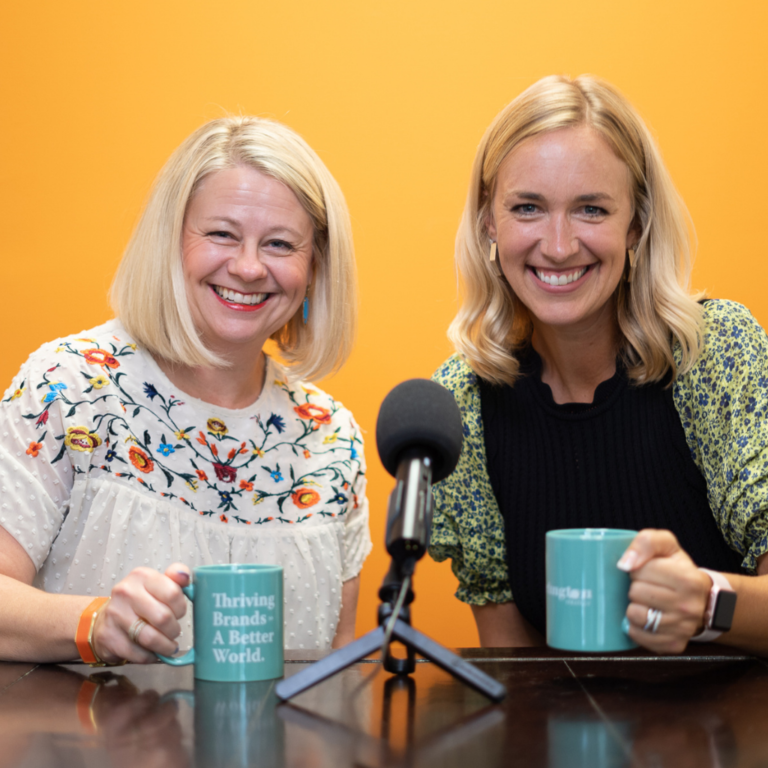 5 Marketing Podcasts to Listen in 2022